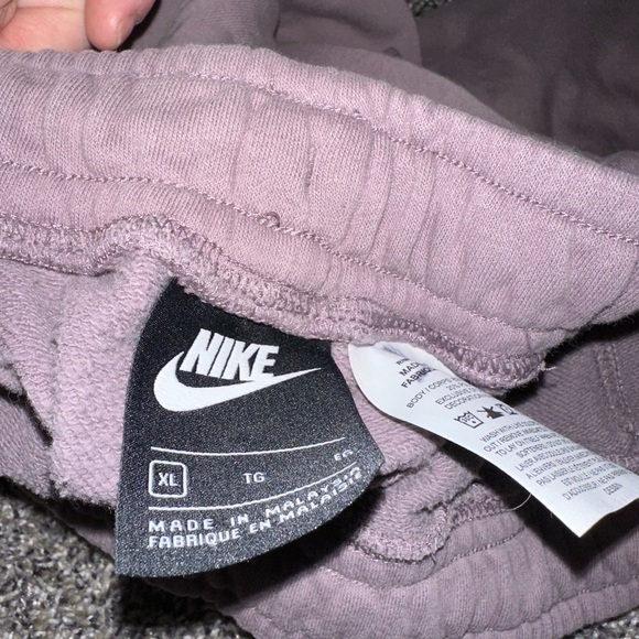 Nike Purple Joggers XL - Picture 3 of 3